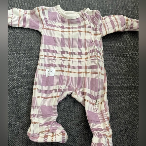 Sleepwear - Picture 2 of 3